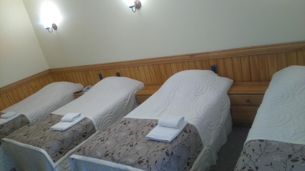 Hostal Loreto Belen プエルト・ナタレス エクステリア 写真